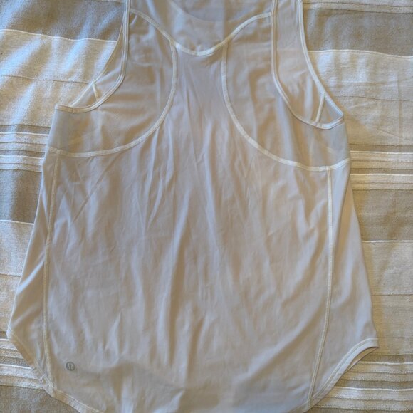 Lululemon Sculpt Tank Top – Cream, Racerback, Size Medium - Picture 4 of 5